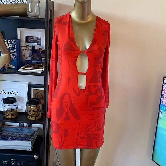 L/S stretch body con dress built-in shaping, plunge front Small - Picture 1 of 10